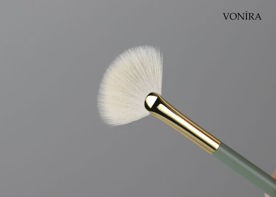 Vonira Custom Wholesale Natural White Goat Hair Fan Highlighter Brush με υπηρεσία ιδιωτικής ετικέτας