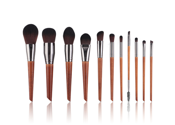 Η προσιτή συνθετική εξάρτηση βουρτσών Makeup αποτελεί τις βούρτσες καθορισμένες το ιδιωτικό λογότυπο