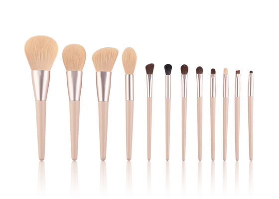 Η προσιτή συνθετική εξάρτηση βουρτσών Makeup αποτελεί τις βούρτσες καθορισμένες το ιδιωτικό λογότυπο
