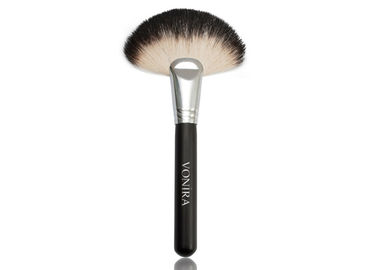 Μεγάλη βούρτσα Makeup τρίχας αιγών ανεμιστήρων ομορφιάς Vonira/ξύλινες βούρτσες Makeup υψηλών σημείων λαβών
