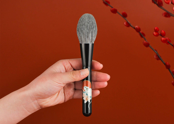 Vonira Beauty Glitter Ασημένιο χειροποίητο βιώσιμο σχήμα καρδιάς βάσης βούρτσα για εφαρμογή πολυτελείας μακιγιάζ